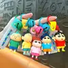 Chaveiro Autêntico Desenho Animado Shin-Chan Série Forças de Defesa Japonesa Chaveiro de Bolsa de Casal Pingente de Boneco