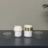 Recipiente a vácuo para creme de 15ML30ML50ml feito de material AS PET, com um frasco interno de PP substituível para creme facial, disponível em dois tipos de tampas