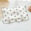 Almohada Moldeadora de Encaje para Bebé al por Mayor Almohada para Bebé Gasa de Algodón Forma de Cabeza para Recién Nacido Corrección de Cabeza Excéntrica 0 a 6 Meses