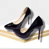 Zapatos de tacón alto de estrella europea y americana 7 cm, 10 cm tacón fino color albaricoque para mujer, punta fina, nude, zapato de salón para mujer