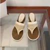 Chanclas de Tanga Tejidas Versátiles de Moda Estilo Coreano 2026 para Mujer, Ropa de Verano para Exteriores, Estilo Vacacional, Sandalias de Cuña con Suela Gruesa