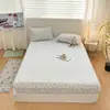 2026 Novo Modelo Lençol de Elástico de Gaze Dupla Camada Peça Única Não Algodão Algodão Puro Cobre-Leito Envolvente Completo Protetor de Colchão Antiderrapante Conjunto de Três Peças