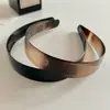 Faixa de Cabelo Estilo Coreano Garota Picante Estampa de Leopardo para Mulheres Borda Larga de Alta Qualidade com Dentes Prendedor de Cabelo Antiderrapante Acessório de Cabelo para Lavar o Rosto Maquiagem Prendedor de Cabelo