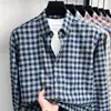 Camisa Masculina Casual Xadrez Escovado Transfronteiriça, Manga Longa Estilo Novo Primavera e Outono, Camisa Casual Sem Ferro para Jovens, Tendência