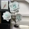Flores artificiales, rosa Manta de 3 cabezas, para decoraciones de techo de salón de bodas, arreglos de pasillo, flores de seda y ambientación de escenas de hotel