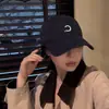 Gorra de béisbol con logo simple de la letra C, nuevo modelo de otoño, parte superior suave, circunferencia de cabeza grande, versátil para deportes, hace que la cara se vea más pequeña, gorra de visera