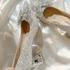 Zapatos de Boda de Cristal Nuevos 2024 Tacones Altos Plateados para Mujer Tacones Gruesos con Pedrería Zapatos de Dama de Honor Zapatos para el Vestido de Novia Principal