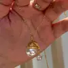 Chapéu de Natal Estilo Livro Vermelho Pequeno Pingente de Pérola Estrela Design de Nicho de Alta Qualidade Colar Estilo Francês Estilo Chanel para Mulheres