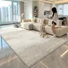 Tapete estilo italiano, minimalista, sem lavagem para salas de estar e quartos, adequado para sofás e mesas de centro, à prova d'água e resistente a manchas, com toque luxuoso, fácil de limpar e design espesso de cobertura total