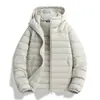 2026 nueva chaqueta de plumón 90 versátil ligera chaqueta de plumón pareja clásica con capucha chaqueta de plumón plumón de pato blanco cálida