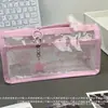 Estuche transparente de doble capa estilo ins rosa claro con alas, alto atractivo estético, caja de papelería de gran capacidad para almacenamiento en escritorio para estudiantes