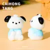 Resina 3D Dibujo Animado Color Sólido Sentado Pochacco DIY Creativo Hecho a Mano Decoración de Paisaje Adorno Accesorio Pequeño Accesorio