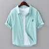 Camisa de algodón de manga corta de verano para hombre, sencilla, holgada e informal, con bordado de oso, C618