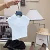 Novo Conjunto de Verão para Meninas Vestido Floral Elegante de Manga Curta com Strass Doce Fresco Estiloso Conjunto de Duas Peças para Meninas