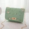 Bolso cuadrado pequeño transparente estilo coreano 2022, bolso de mujer del sudeste asiático, bolso pequeño transfronterizo al por mayor, bolso de mujer bordado, bolso para madre e hijo, bolsos