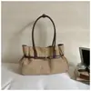 Elegante y chic bolso tote retro para mujer, nueva colección otoño 2026, bolso de hombro de gran capacidad para el trabajo