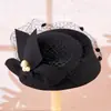 Sombrero de Red Vintage Británico para Mujer, Estilo Azafata, con Lazo de Perlas, Sombrero de Banquete, Sombrero para Actuación en Escenario, Bombín de Fieltro de Lana para Mujer