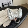 Bolso Plateado de Textura Única para Mujer, Nuevo Modelo de Verano 2026, Bolso de Media Luna Plegado de Alta Gama para Debajo del Brazo