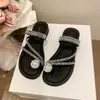 Sandalias para Mujer para Usar Afuera, Nuevo Estilo de Hada de Verano 2026 con Tacón Bajo, Chanclas de Dedo para Playa con Pedrería y Planas de Punta Abierta