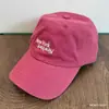 Gorra de Béisbol Blanca Bordada Casual Estilo Coreano para Mujer con Circunferencia de Cabeza Grande, Visera Ancha y un Toque de Lujo para Caras Grandes
