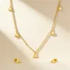Estilo japonés y coreano diseño fresco y simple corazón geométrico estrella colgante acero inoxidable collar pendientes conjunto fábrica al por mayor