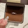 Anel Princesa Personalizado Novo Estilo com Laço e Zircônia para Mulheres, Exquisito e Versátil, Design de Nicho, Anel Aberto Simples para Mulheres