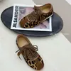 Zapatillas deportivas para mujer de piel auténtica con estampado de leopardo, nuevo modelo otoño 2026, zapatos casuales deportivos de ante de piel de vaca con suela gruesa, zapatillas de entrenamiento alemanas de moda