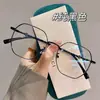 Gafas de miopía doradas estilo coreano para mujer, marco grande poligonal ultraligero, marco para ojos de seda dorada que estiliza el rostro