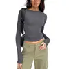 Camisa Casual Feminina Popular Europeia e Americana de Manga Longa para Primavera e Outono Cor Sólida Slim Fit Pulôver Top Roupas de Rua Femininas Camada Base