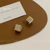 Pendientes Geométricos Cuadrados de Dongdaemun Coreano Completamente Incrustados con Diamantes de Zirconia Microincrustados Estilo Francés Simple Retro Pendientes Versátiles para Mujer