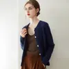Cardigan macio e versátil de outono e inverno com gola redonda 100% cashmere para mulheres, suéter de malha simples solto de sete pontos de dupla camada