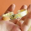 Novo estilo chinês Ping An Joy Gold Heart-sutra Pulseira Estilo Retro Estilo Palácio Antigo Tang Cao Wen Estilo Aberto para Homens e Mulheres Casal