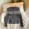 Camisa Polo de Punto Rayas Colorblock Estilo Old Money para Mujer Otoño 2026 Moda Elegante Ligeramente Maduro Nicho Único Top