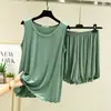Conjunto de duas peças adequado para usar por cima de outras roupas, conjunto de pijama plus size para mulheres, shorts de verão com babados, roupa para ficar em casa, regata solta de modal