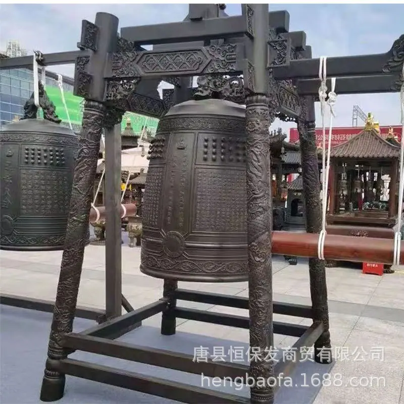 8886