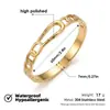 Pulsera de Acero de Titanio Dorado Europea y Americana para Mujer, Brazalete Abierto de Cadena Ola de Moda, Joyería Versátil Transfronteriza que No se Desvanece al por Mayor