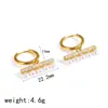 Brincos de Aço Inoxidável com Pérolas Estilo Ins Transfronteiriços para Mulheres, Luxo Leve e Sensação de Alta Qualidade, Brincos de Ouro 18K Que Não Desbotam