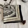 Lenço Quadrado Pequeno de Algodão e Linho 58 para Mulheres, Lenço Artístico Estilo Coreano com Bolinhas e Franjas, Lenço Paisley, Lenço de Pescoço com Toque de Luxo