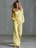 Conjunto Informal de Dos Piezas con Rayas Europeas y Americanas 2026 para Mujer, Top de Manga Larga Hombros Descubiertos con Tirante y Pantalones de Pierna Ancha, Atuendo de Estilo Relajado Venta al por Mayor