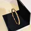 Pulseira Estreita Cravejada com Diamantes com Corte CNC e Padrão X-Cross, Toque Metálico, Mesmo Estilo que no Douyin e Xiaohongshu