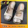 Mules de moda de tacón bajo y punta cerrada para mujer, adecuados para usar al aire libre, Novedad para Primavera/Verano 2025, con un toque de alta gama, Suela suave, Sandalias estilo hada