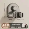 Soporte de Pared con Ventosa para Mopa Clip para Escoba Soporte para Mopa Gancho para Trapo Estante de Almacenamiento para Baño sin Taladro Detrás de la Puerta