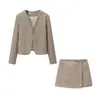 Atacado de roupas femininas transfronteiriças 2026 AliExpress item mais vendido moda retrô xadrez jaqueta justa e conjunto de saia curta de cintura alta