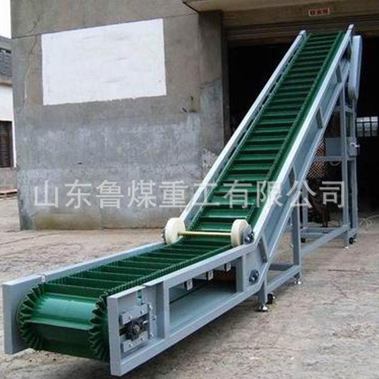 DJ型大倾角皮带输送机1