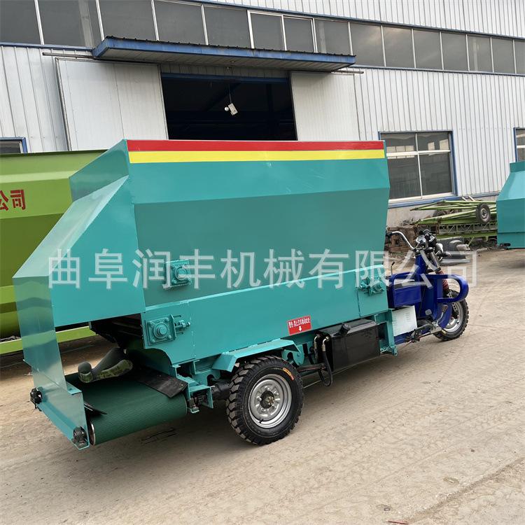 电动撒料车