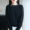 Suéter de tricô resistente estilo francês com pedrarias para mulheres, novo modelo outono e inverno 2026, camada interna de caimento solto, blusa feminina de manga longa