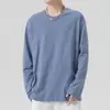 Camiseta de manga comprida dos homens da temporada juvenil Nova camisola casual solta branca com camisa de base na moda Top masculino