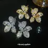 Brilhantes e Deslumbrantes~ Brincos de Tarraxa Flor com Zircônia Totalmente Cravejados 2026 Novos Brincos da Moda com Design Exquisito e Estilo Único