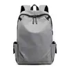 Mochila de Nylon Primavera 2026 para Mulheres Jovens Campus Cor Sólida Bolsa para Computador Alça Curva Mochila Casual