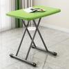 Venta al por mayor Taburetes plegables de plástico Portátil Mesa de comedor para el hogar Taburetes altos redondos para adultos Taburetes sencillos modernos creativos de moda